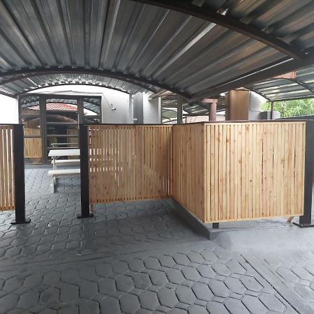 Nsuku Bed&Breakfast Thulamahashi Bagian luar foto